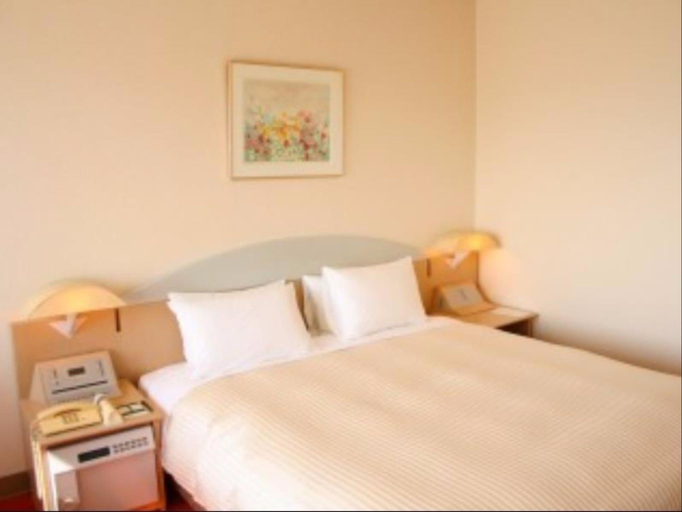 Bedroom 13