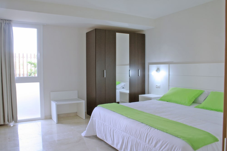 Bedroom 3, L' Escala Resort, Girona