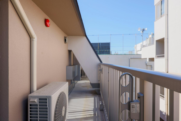 Others 2, Casa Blan, Toshima