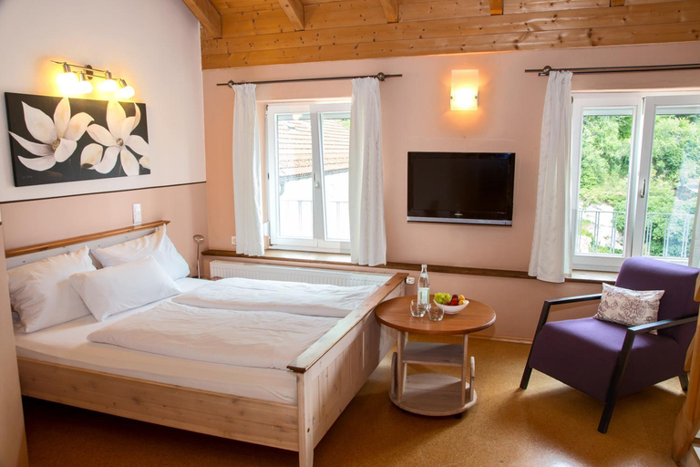 Bedroom 2, Gasthof zur Post, Kelheim