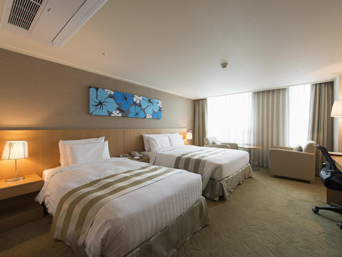 Bedroom 16
