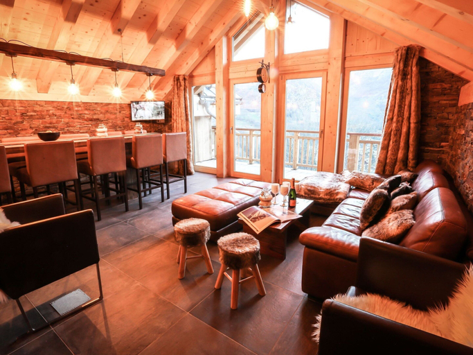 Living area 4, Chalet in Valloire Near Ski Slopes, Savoie