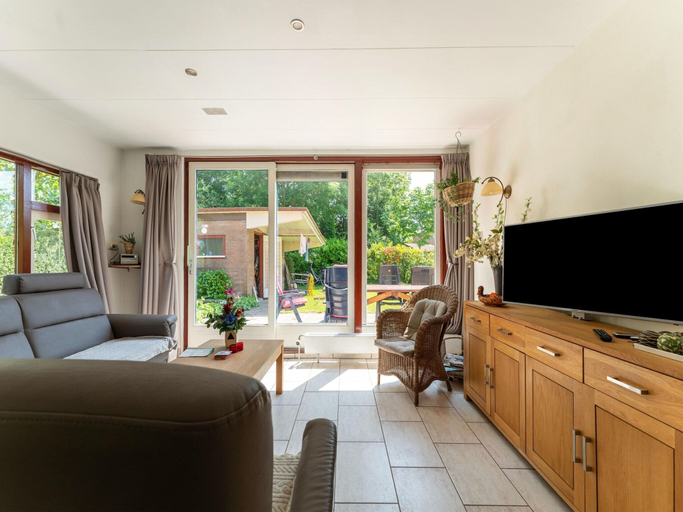 Living area 2, Holiday Home Zeeland Near Westerschelde, Borsele