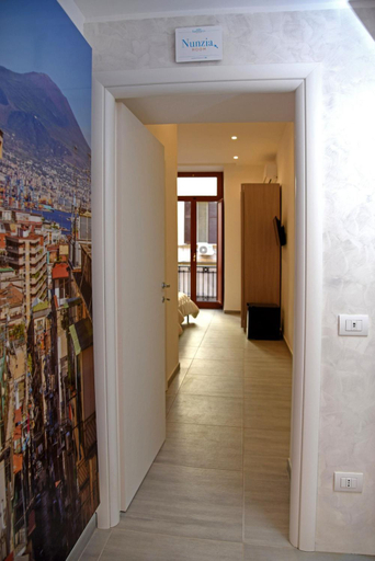 Others 5, Casa Sammarco, Napoli