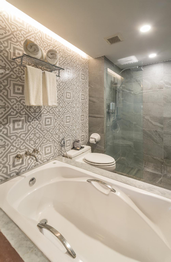 Bathroom 5