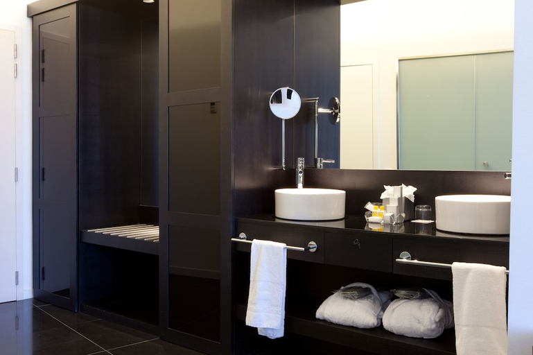 Bathroom 3, PORTA FIRA HOTEL, Barcelona