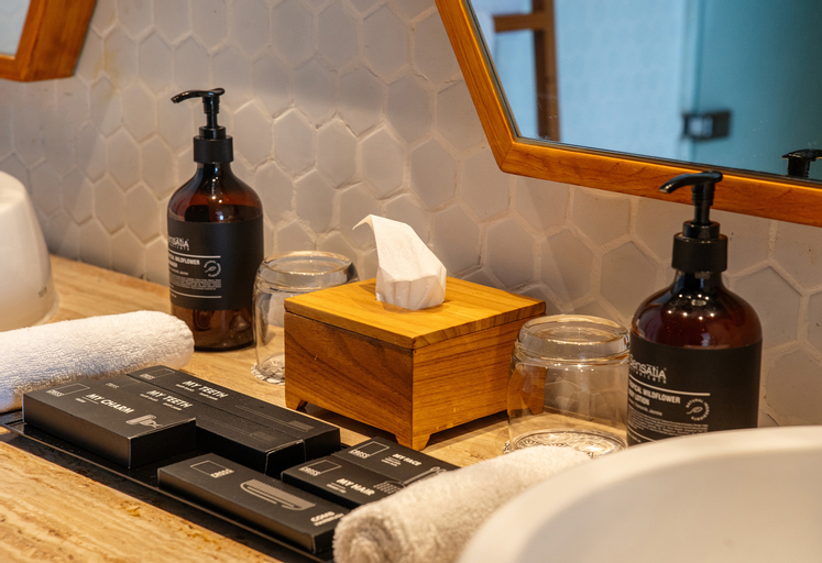 Amenities 8