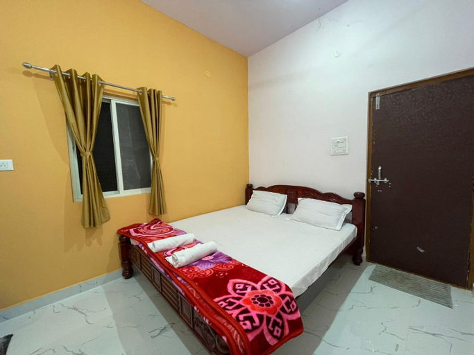 Bedroom 4, Veeru Homestay, Bellary
