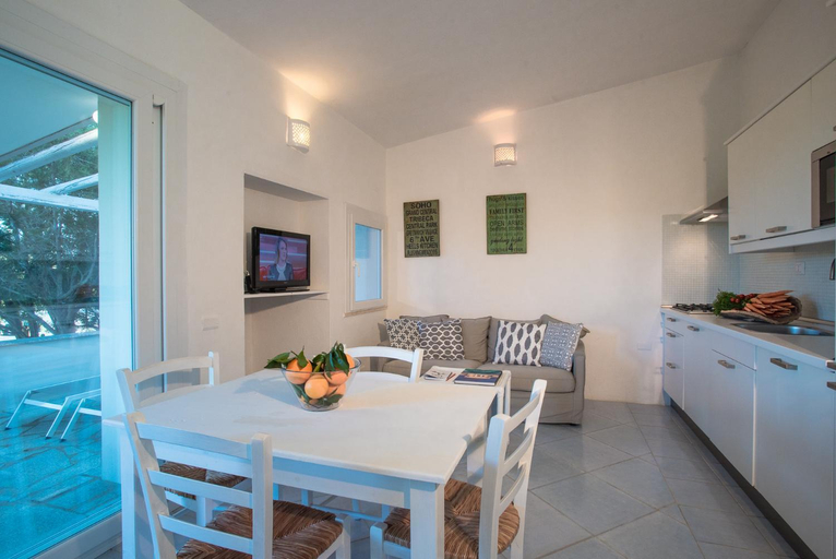 Others 5, Sul Mare Sardegna Villa Criside, Cagliari