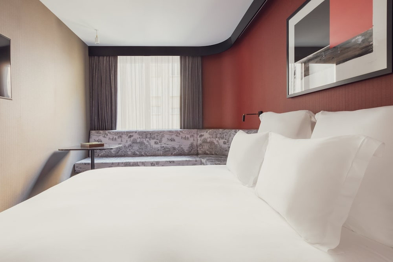 Bedroom 3, The Pavilions Madrid, Madrid