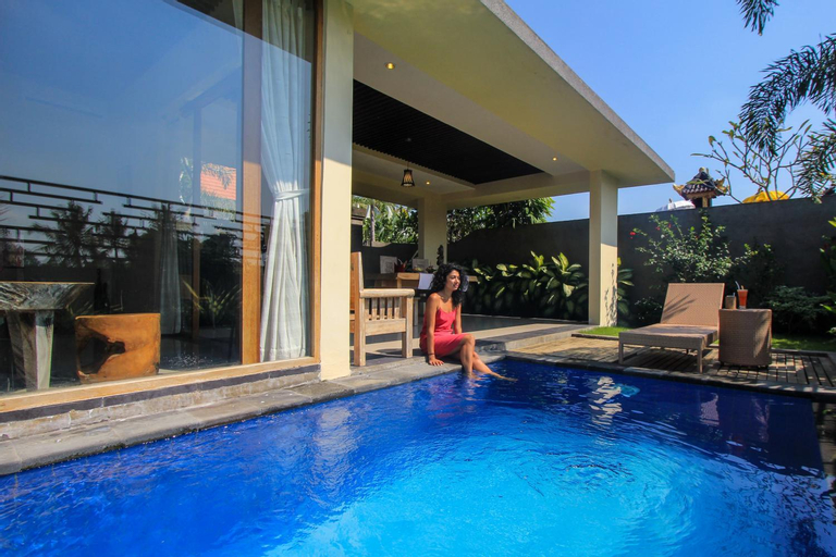Swimming Pool 3