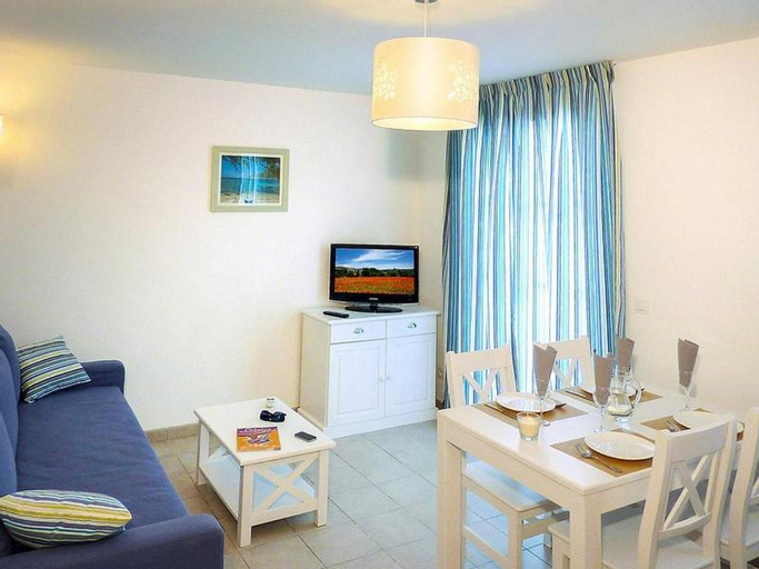 Dining Room 8
