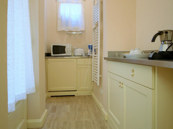 Dining Room 19