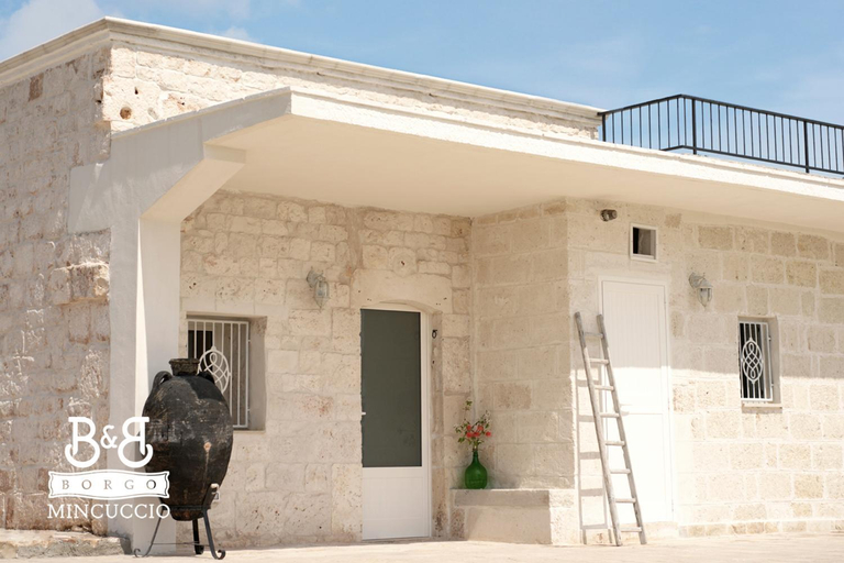 Others 2, Borgo Mincuccio, Brindisi