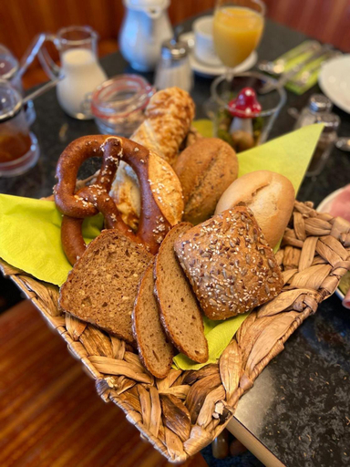 Food & Drinks 4, Hotel am Ludwigskanal, Roth