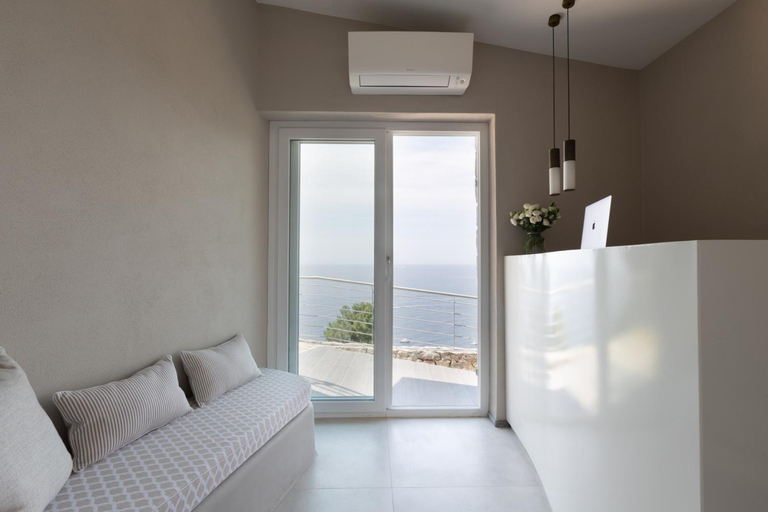 Bedroom, The Sunset Line, La Spezia