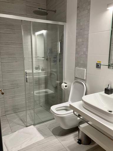 Bathroom 2, Penzion Zahradni, Náchod