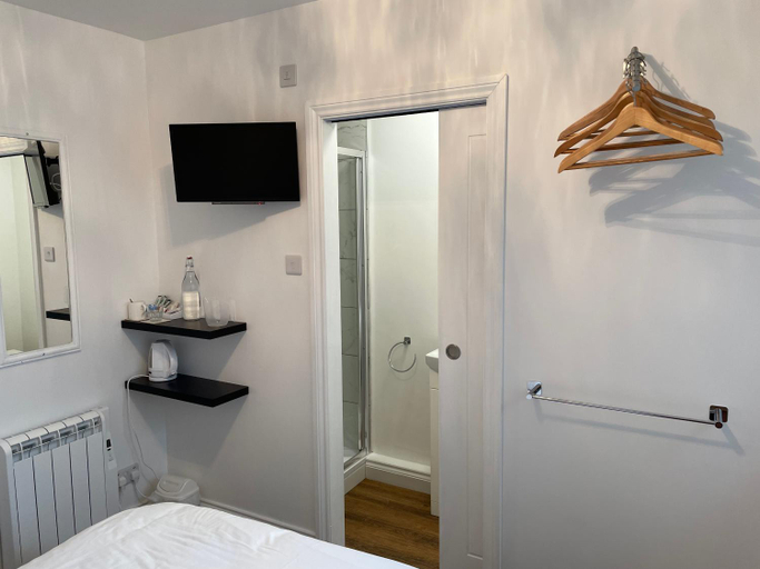 Others 4, The Mandalay Guest House, Cornwall