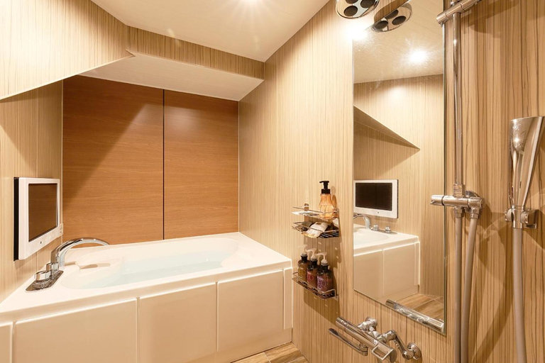 Bathroom 5, 555 MOTEL GOTEMBA, Gotemba