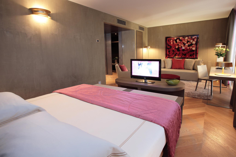 Bedroom 11