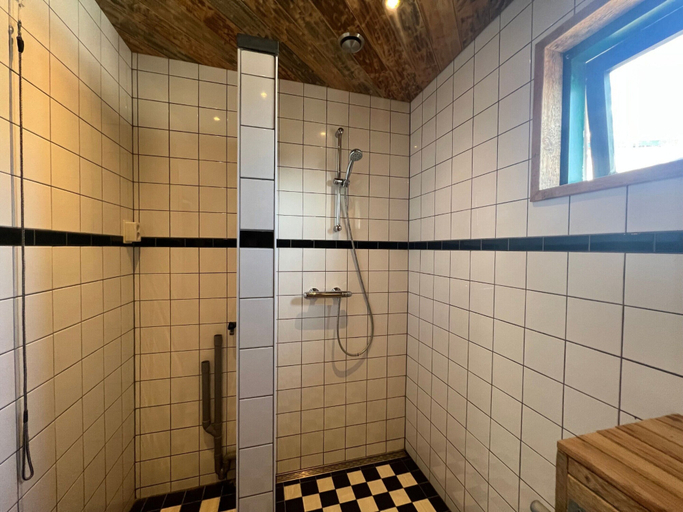 Bathroom 5, Unique House Within Walking Distance of the Beach, Katwijk