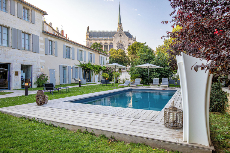Sport & Beauty 2, Hotel Angoulême Le Saint Gelais, Charente
