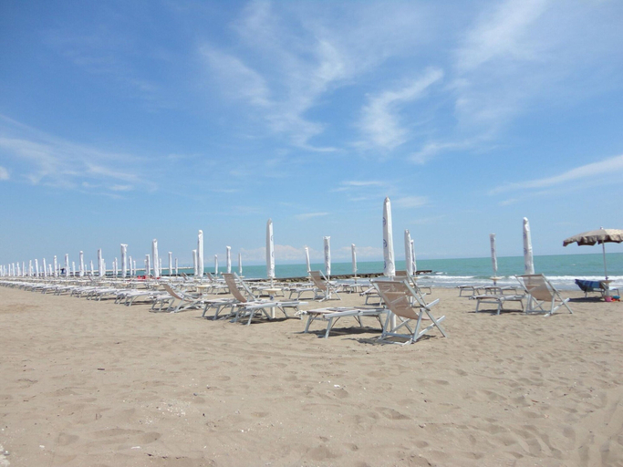 View from property 5, Apartment in Caorle Near Beach & Pool, Venezia