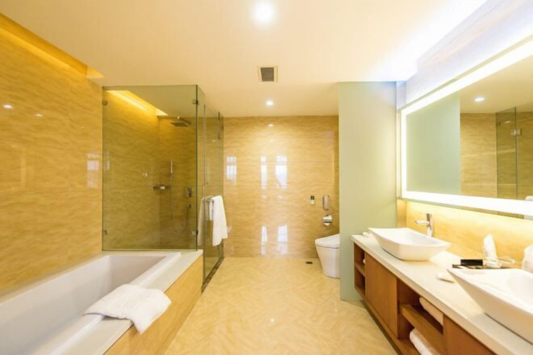 Bathroom 4, HR-East Hotel, Dalian