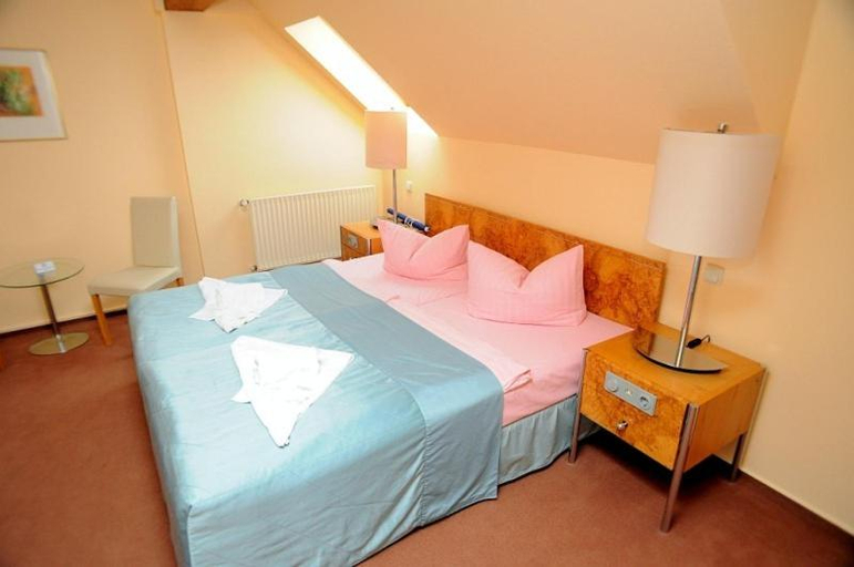 Bedroom 4, Das kleine Hotel auf Monchgut, Vorpommern-Rügen