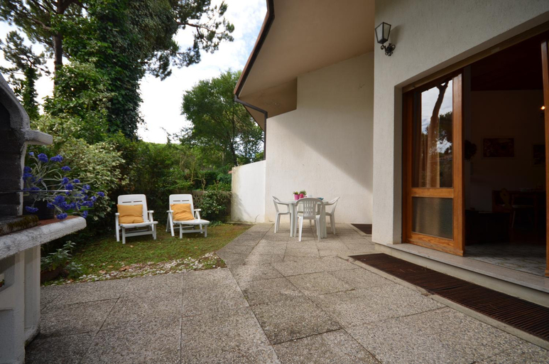 Others 2, Villa Ralph, Udine