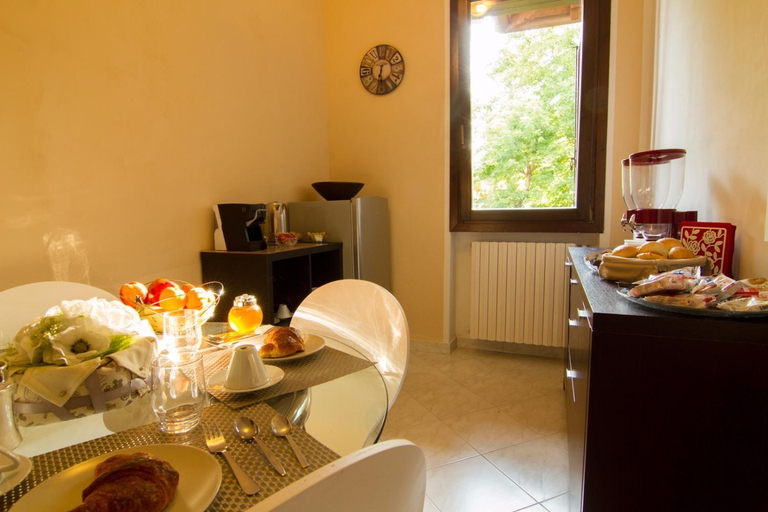 Food & Drinks 4, B&B GARDA IN, Brescia