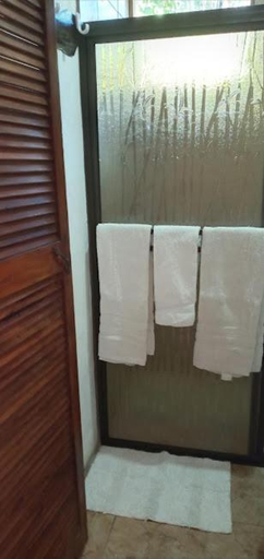 Others 3, Casa Morella, Puntarenas