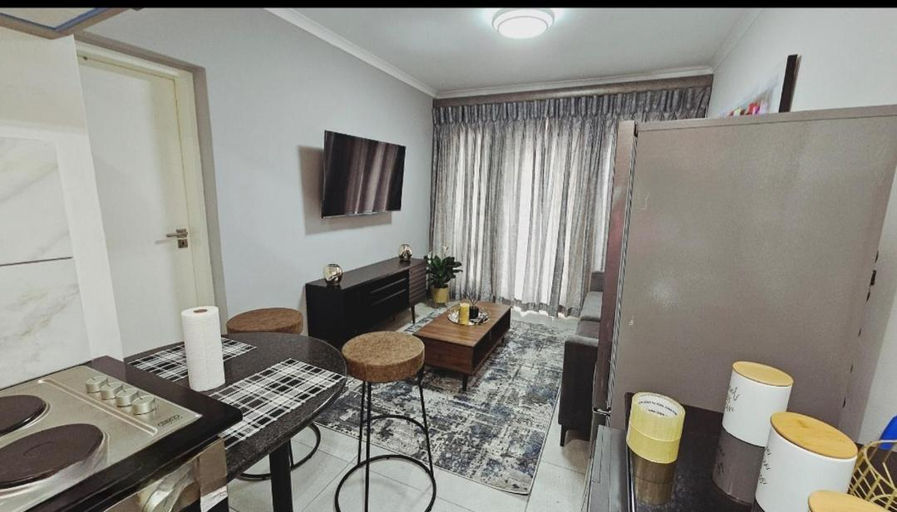 Others 4, Bryanston Guest Cottage, City of Johannesburg
