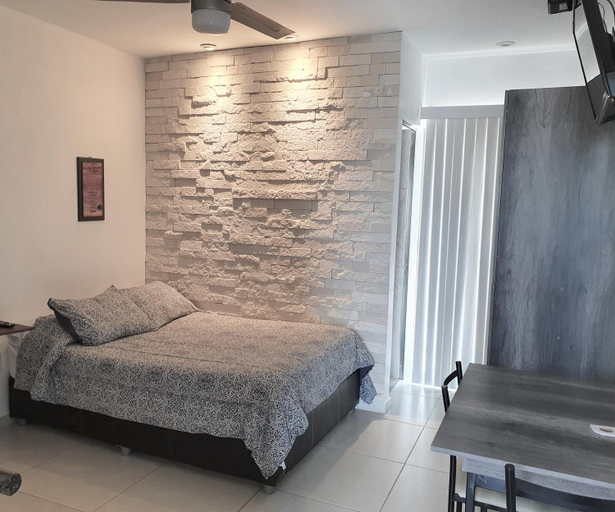 Others 5, Habitaciones amuebladas Veracruz Logos, Medellín