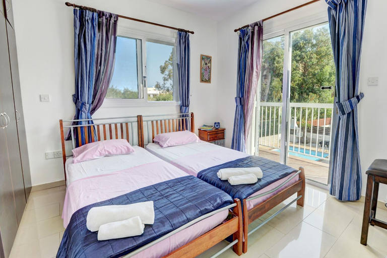 1, Anasta villa