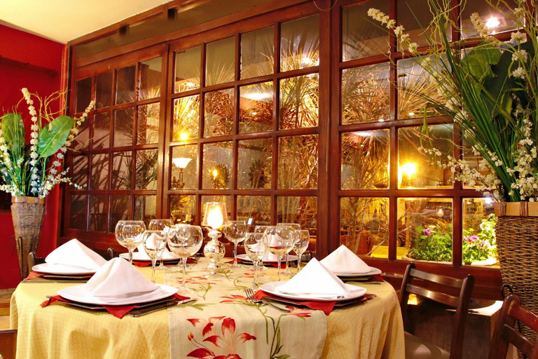 Food & Drinks 5, Hotel Libertador, Capital