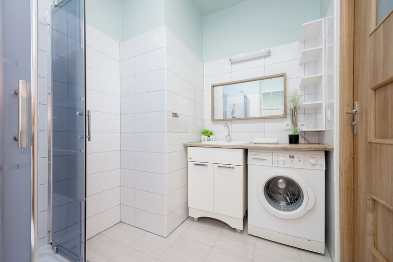 Bathroom 4, Apartment Near Łazienki by Renters, Warsaw
