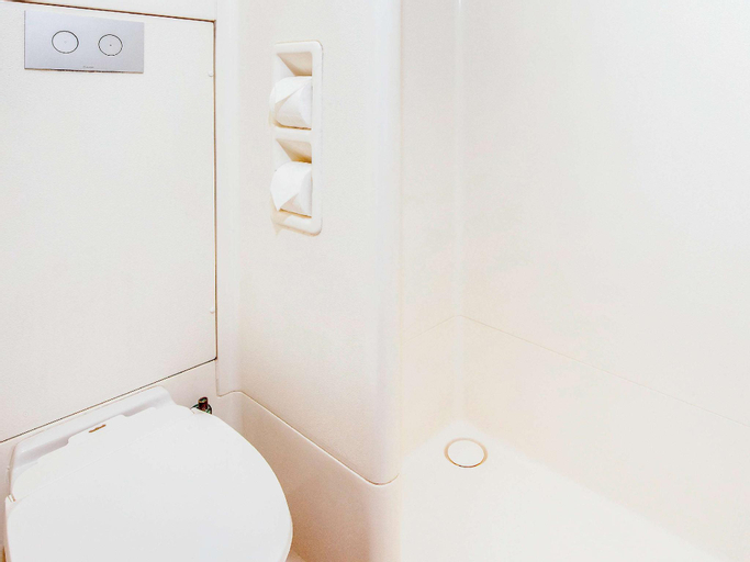 Bathroom 6