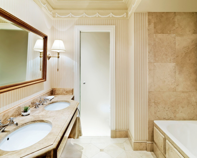 Bathroom, The Palace, A Luxury Collection Hotel, Madrid