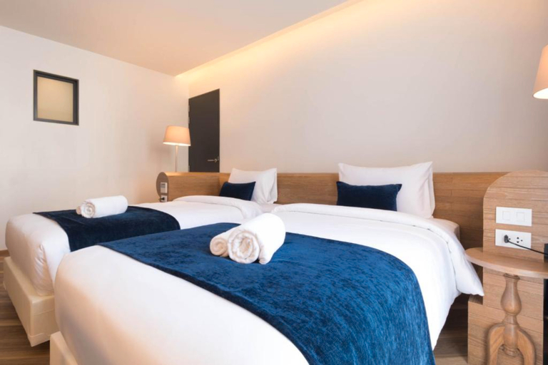 Bedroom 25