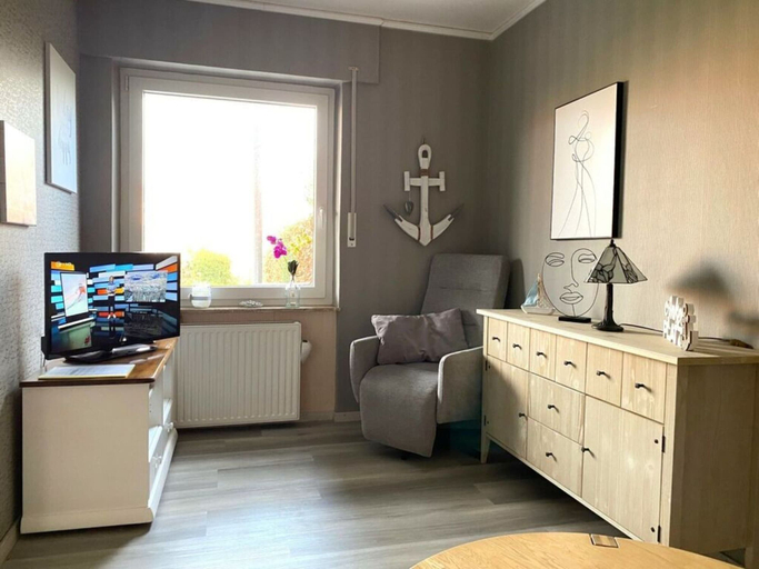 Living area 5, Cosy Holiday Home Near the Centre, Aurich