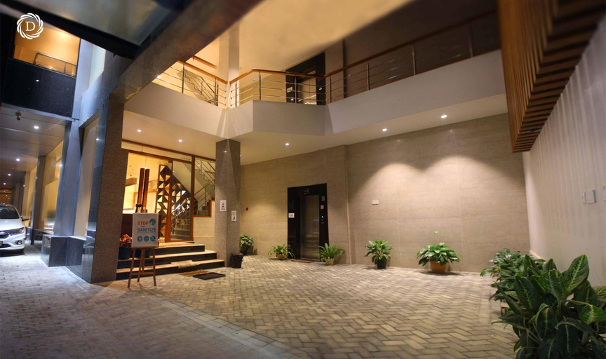Others 4, Hotel Daani Continental, Imphal West