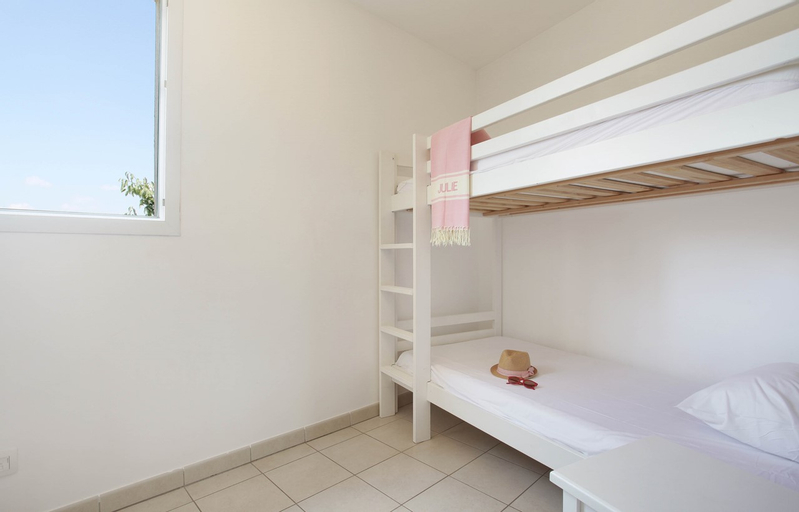 Bedroom 16