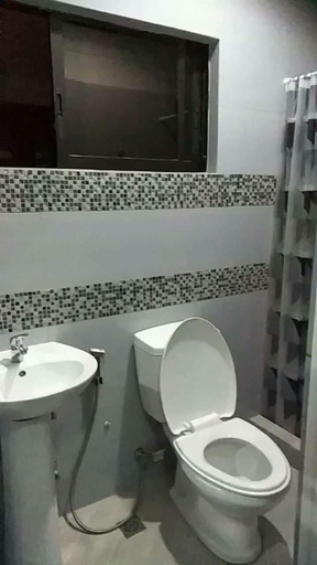 Others 3, Peach Haven, a home for backpackers, Cebu City