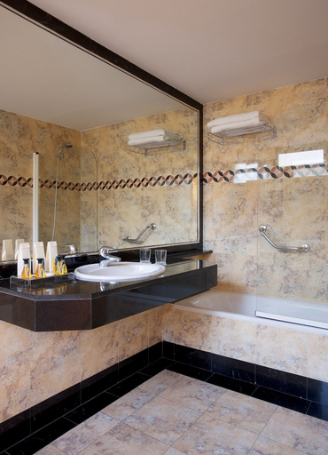 Bathroom 4, Meliá Granada, Granada