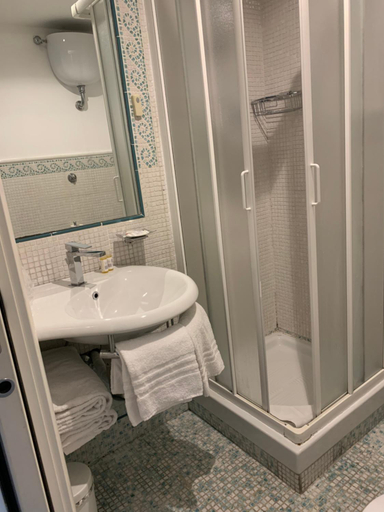 Bathroom 3, Suite Artis Barberini, Rome