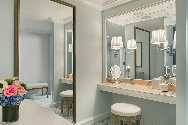 Bathroom 4