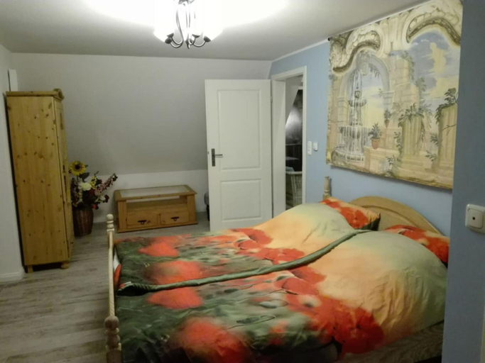 Room 4, Aquarius on the Swimming Lake, Aurich
