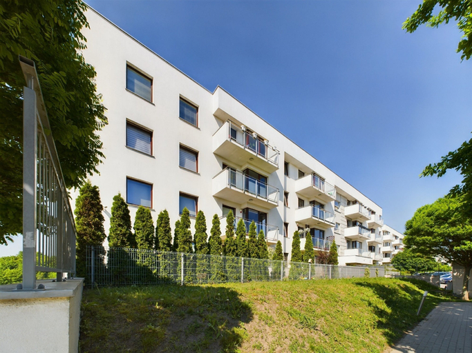 Exterior & Views 2, Czesława Miłosza Apartment by Renters, Gdańsk City