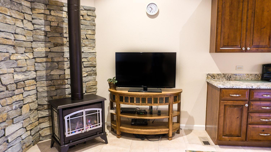 Others 5, Ski Trails 4024, Placer